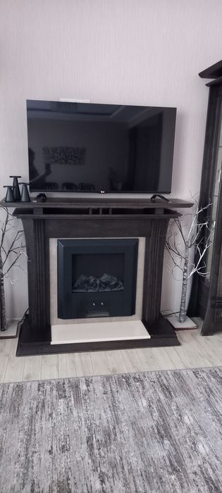 Продам камин с каминной тумбой