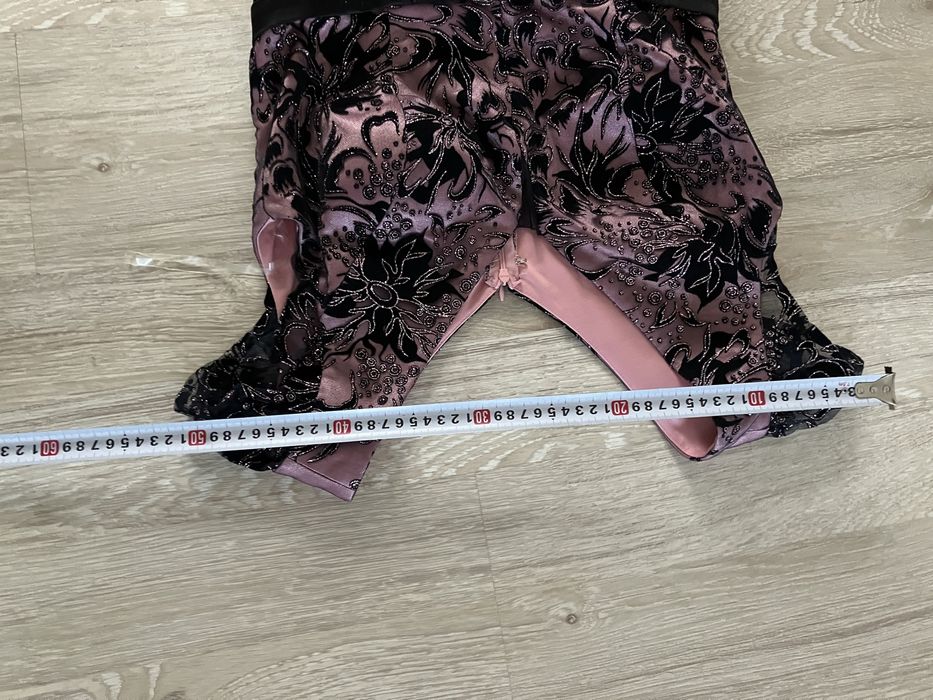 Rochie de nasa , marimea 44
