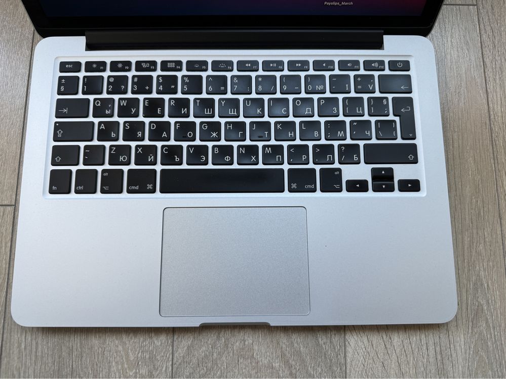 Лаптоп MacBook Pro (Retina, 13 инча от средата на 2014)