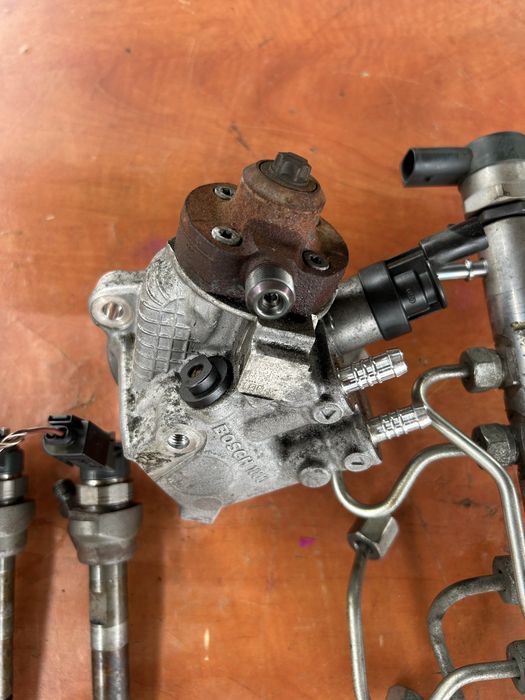 Kit injectie Bmw e90 motor 2.0 n47d20c 143 cp