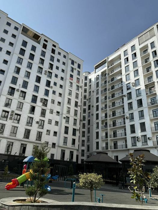 ПРОДАЁТСЯ НОВОСТРОЙКА ЖК Чакар 1х комнатная квартира Дружба Народов