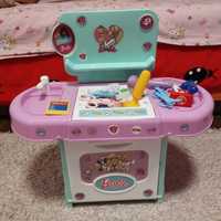 Set cabinet doctor cu accesorii Barbie