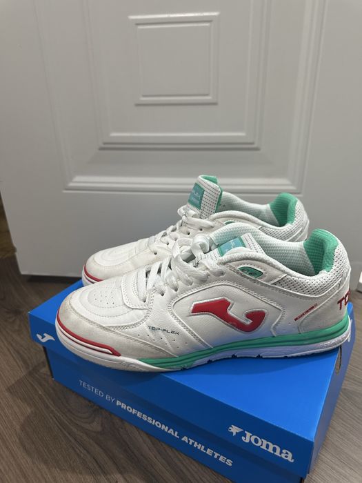 Продам кроссовки !!