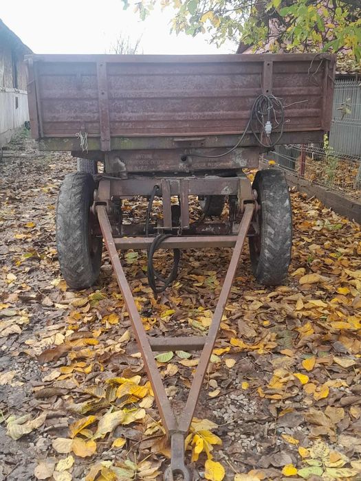 Remorca auto basculabila  tractor