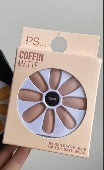 Комплект изкуствени нокти "Coffin Matte"