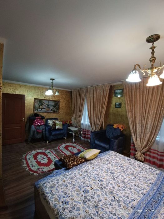 Аренда квартиры. Буюк Ипак Йули 3/2/5. 80² Кирпичный дом.