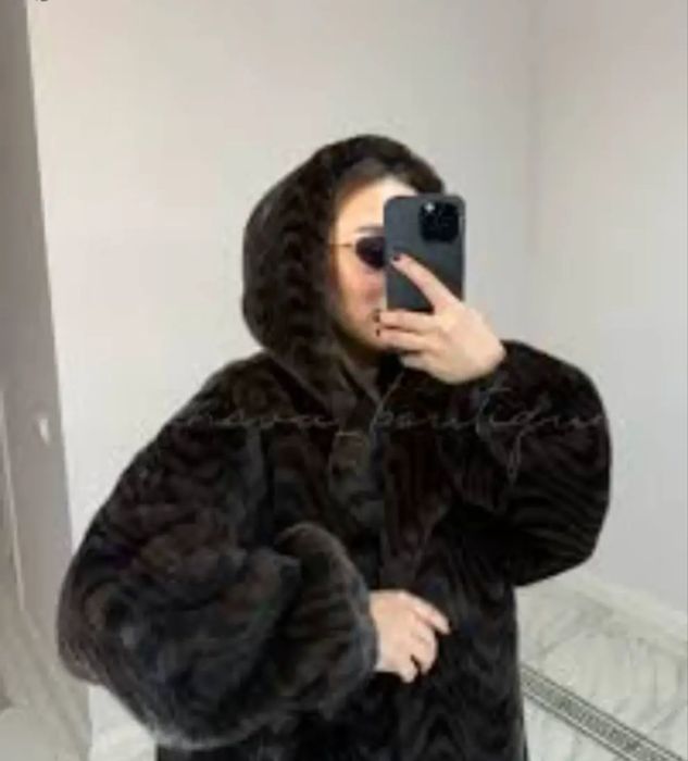 Эко шуба очень красиво смотрится в живую