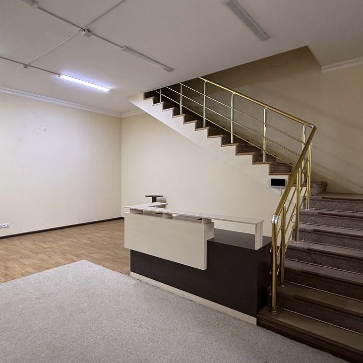 Ракат | Яккасарай - Сдается в аренду Участок под офис 451м2