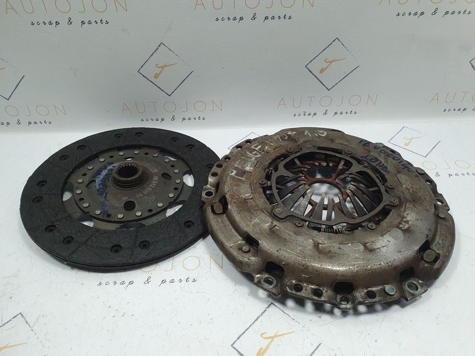 Placa si disc ambreiaj  PEUGEOT 407 SW 6E_ 2004 - 2010 2.0 HDi RHR (DW10BTED4) 9651263880