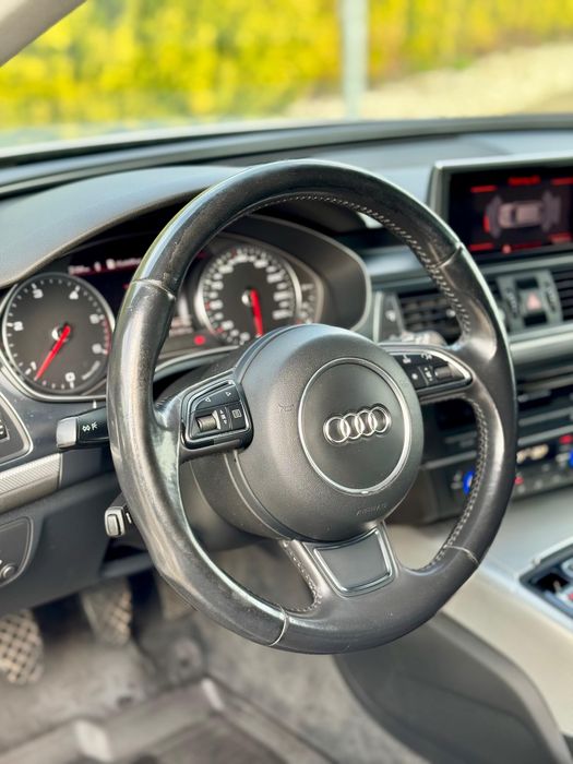 Audi A6 C7.