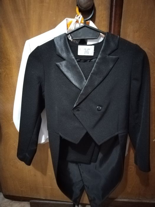 Детски костюми за сватба 2,4,7 год.