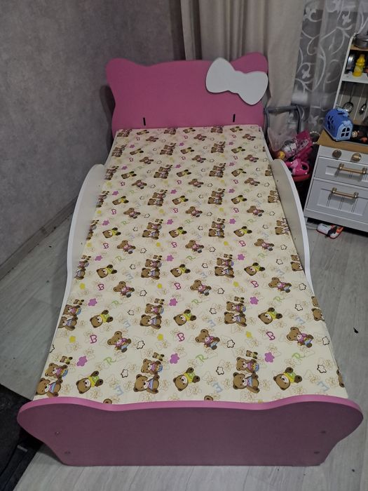 Продам детскую кровать