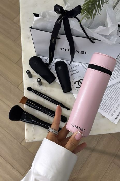 Chanel набор кистей в тубе лимитка ОРИГИНАЛ