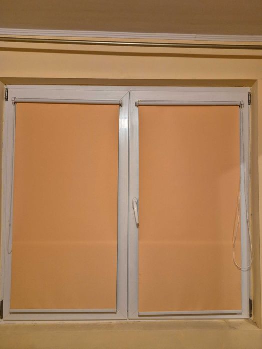 Jaluzele plise pentru fereastra/camera