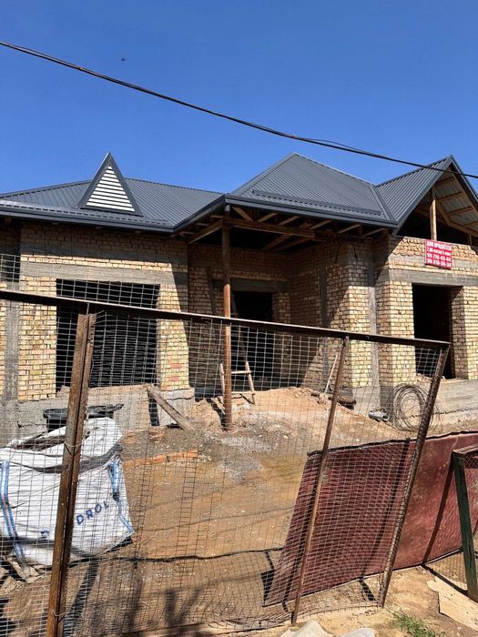 Срочно Дом продаётся .ориентир Бектемирский Ровд