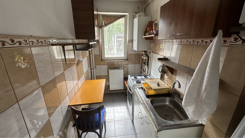 Apartament 2 camere Podu Roș prima inchiriere