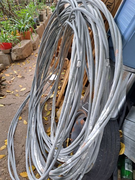 Cablu electric din aluminiu de vinzare în jur de 40 m