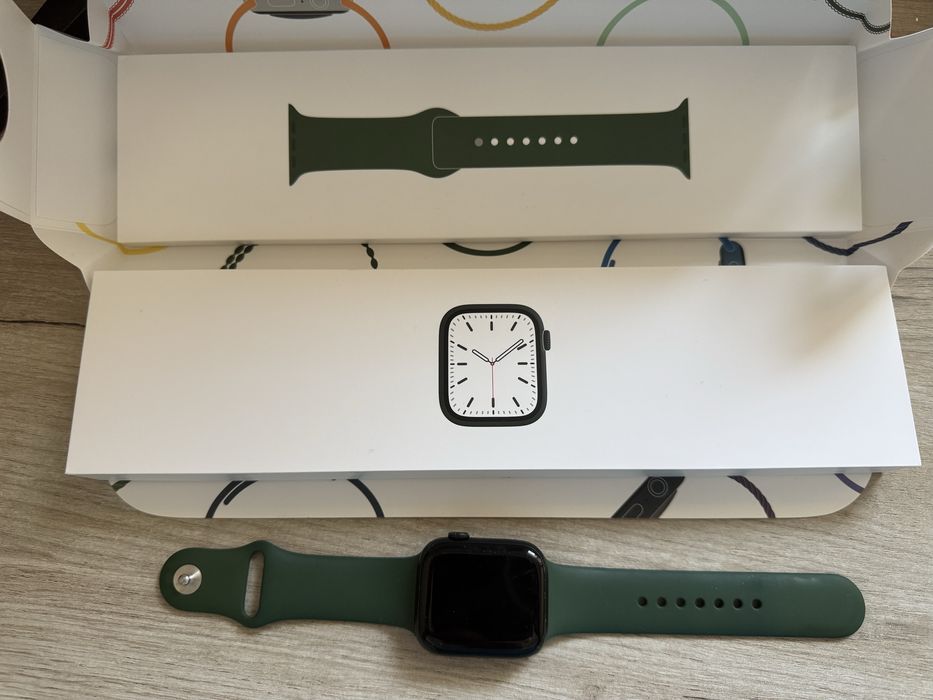 Vand Apple Watch 7 45mm