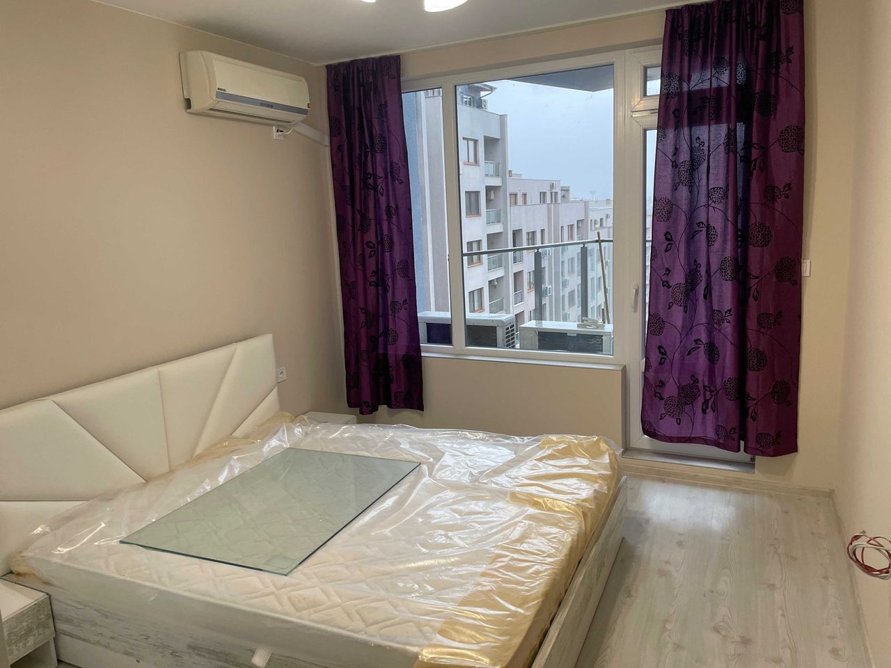Дава се под наем Двустаен апартамент в Пловдив, Център - 77 кв.м за 469.2 € - Снимка #2