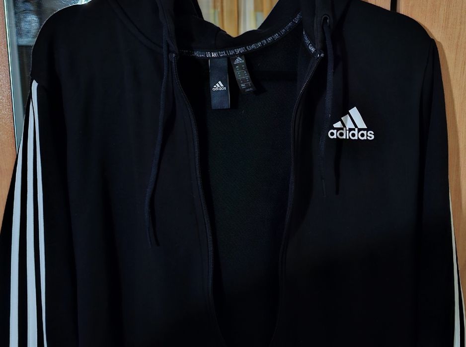 Оригинално горнище с качулка Adidas Sportswear