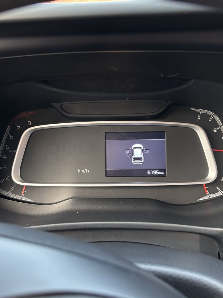 Kia Sonet 1 позиция