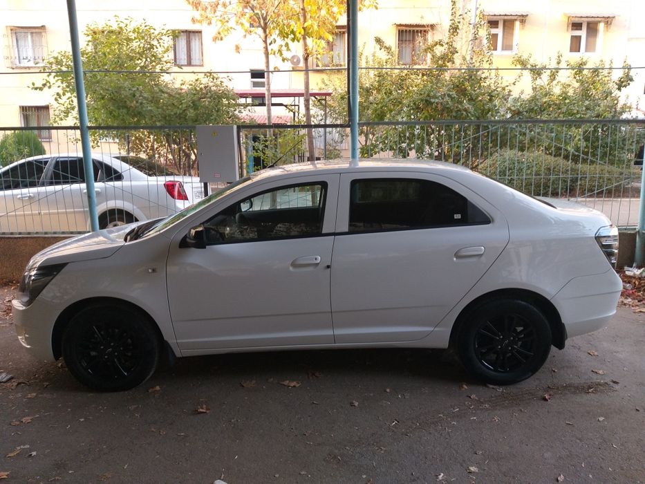 Cobalt Midnight 2025 oq rang Кобальт Миднайт 2025 белый