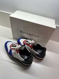 Givenchy обувки