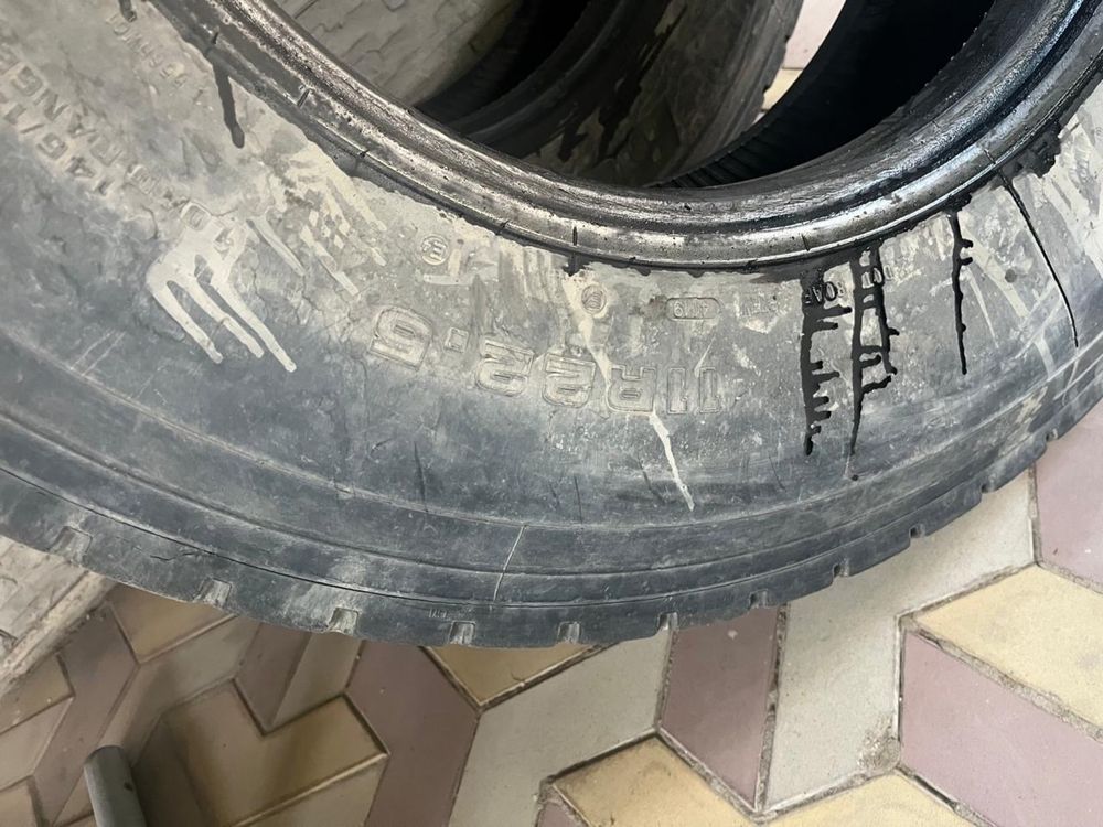 Продается Шины 11 22/5