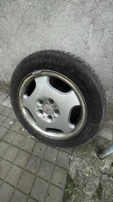 Зимни гуми с джанти мерцедес