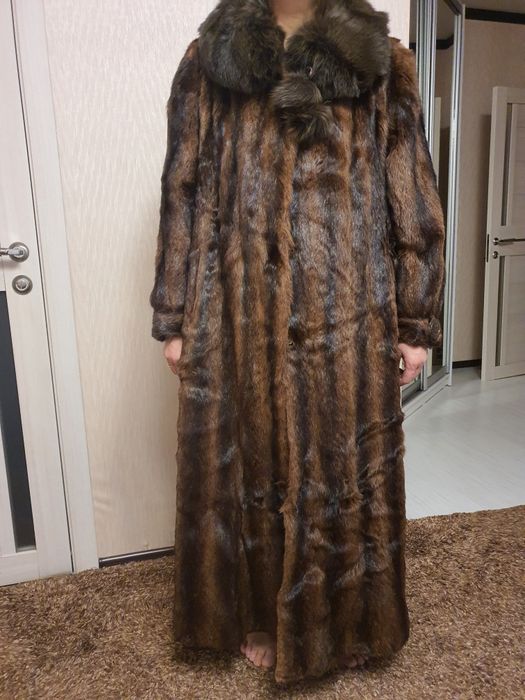 Продам норковую шубу,срочно, торг