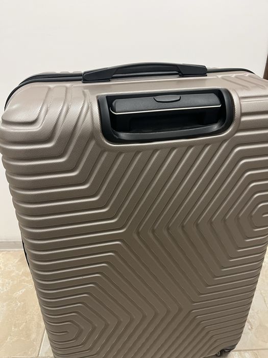 Valiza tip troler crem