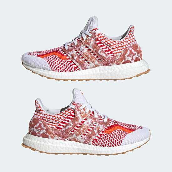 Оригинални дамски маратонки * ADIDAS ULTRABOOST DNA 5.0 * EU 38