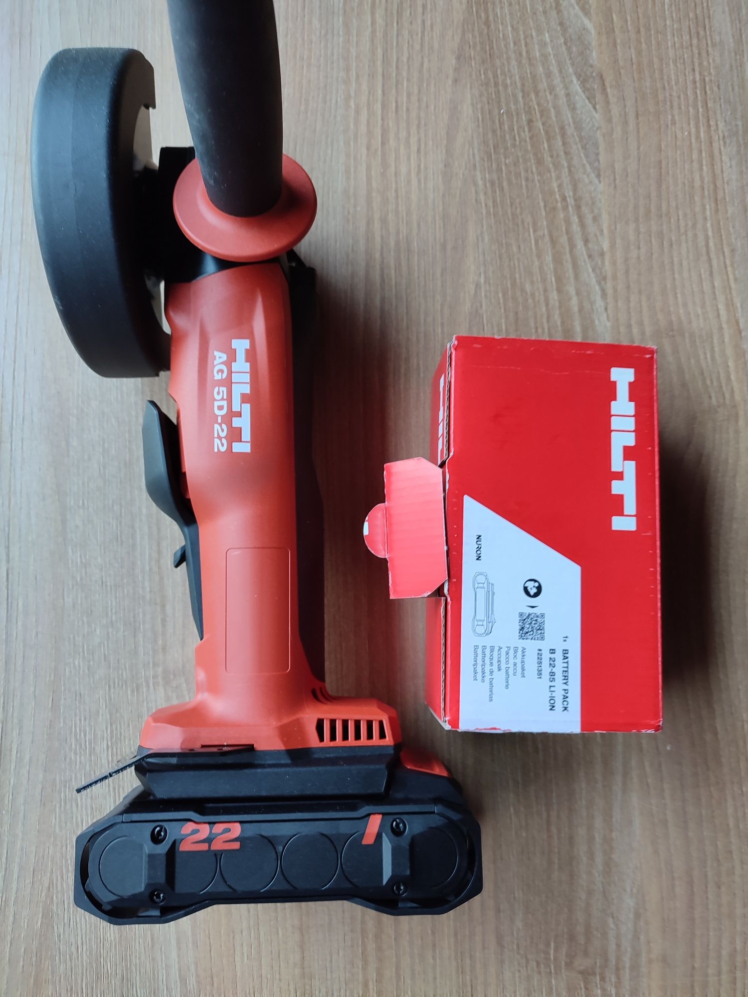 Hilti polizor pe acumulator Nuron