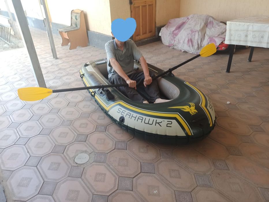 Лодка ,новый ни разу не плавали