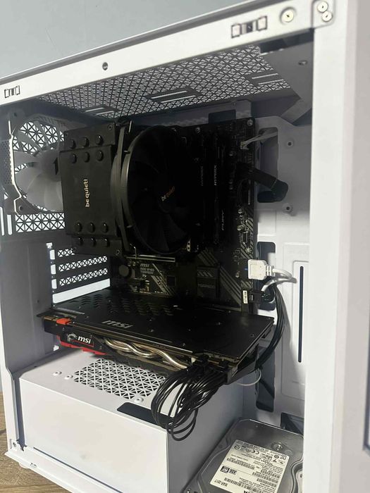 Мощен Геймърски PC / Компютър