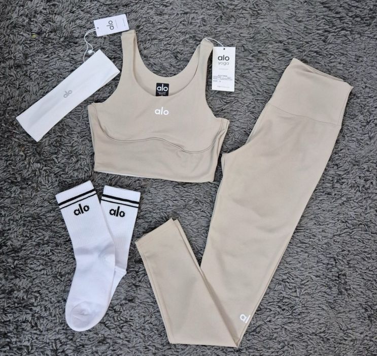 Дамски сет alo yoga