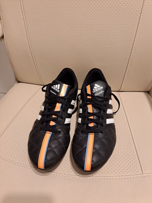 Ghete Fotbla Adidas 11Questra FG