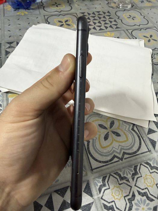 De vanzare Iphone 11 capacitate 64GB