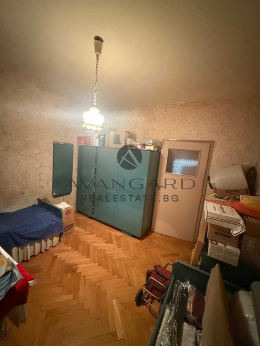 Продава се Двустаен апартамент в Пловдив, Христо Смирненски - 67 кв.м за 1766 €/кв.м - Снимка #3