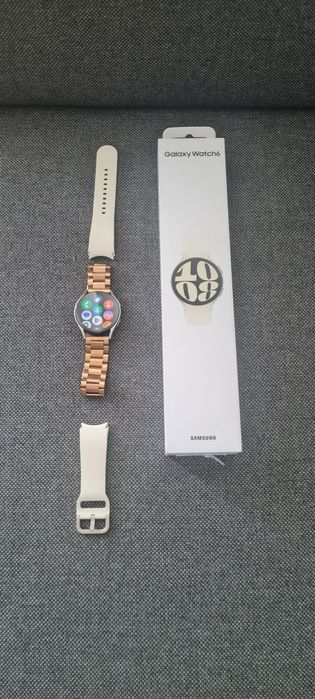 Смарт часовник Galaxy Watch 6