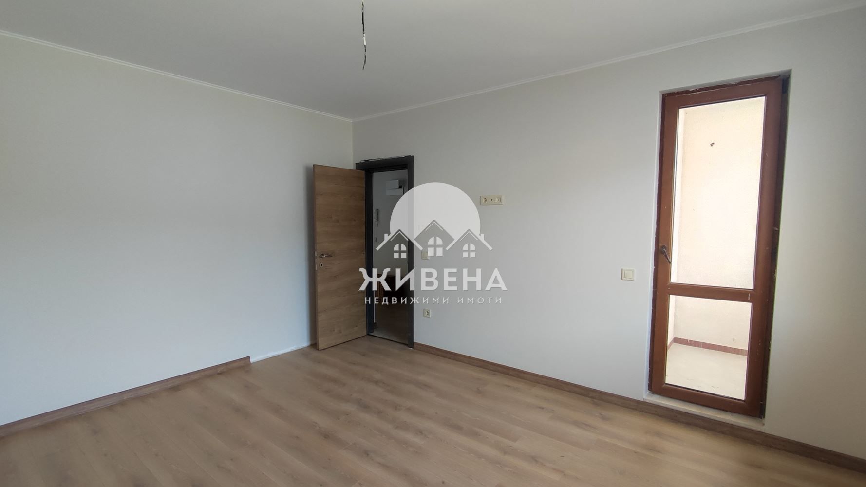 Продавам 2-стаен апартамент, гледка море, Виница