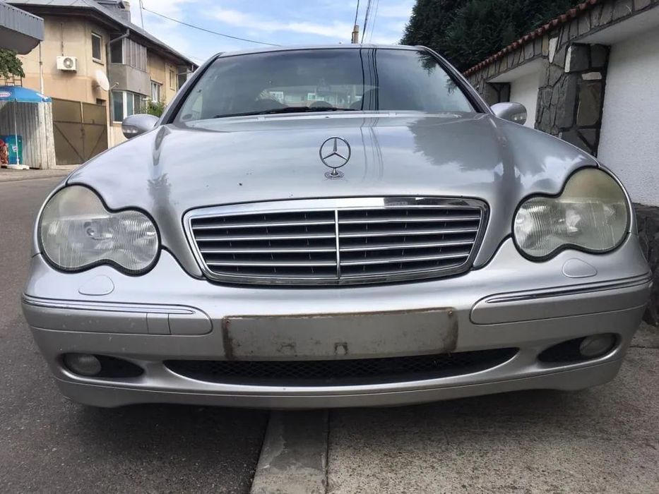 Dezmembrari Mercedes C180 KOMPRESSOR W203 2000-2007