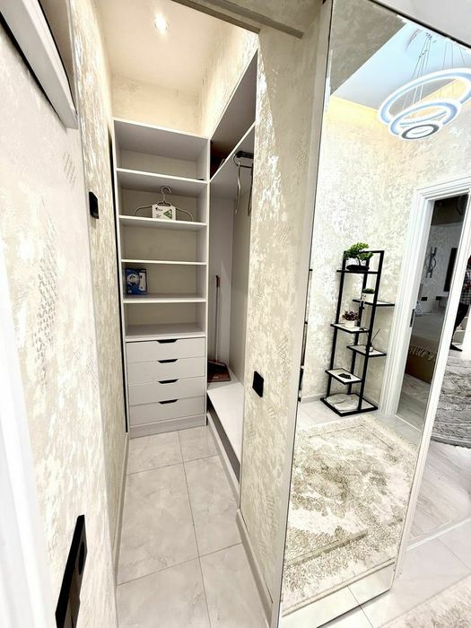 Продаётся на ЦУМе в ЦЕНТРЕ ГОРОДА 2х комнатная кв-ра