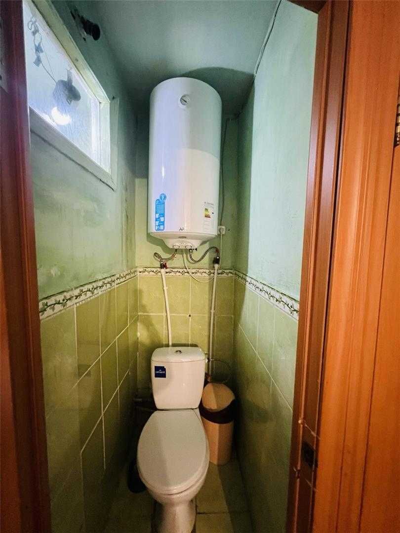 Продам 4х квартиру в 6мкр р-н 10 школы