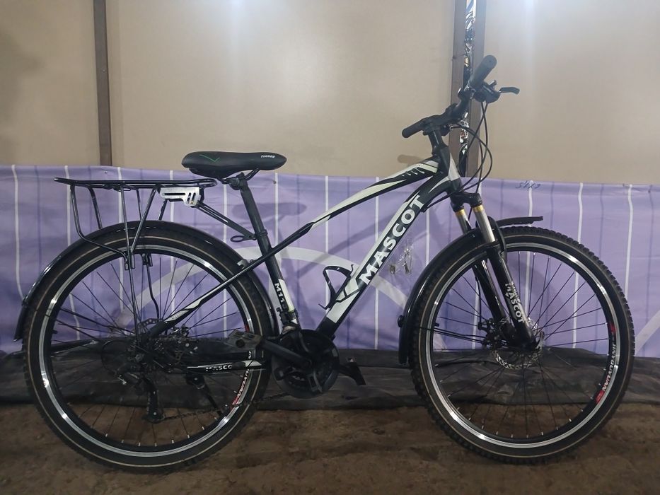 Срочна продам 24/26/27,5/28/29 размер Россия и Германия Китайский ориг