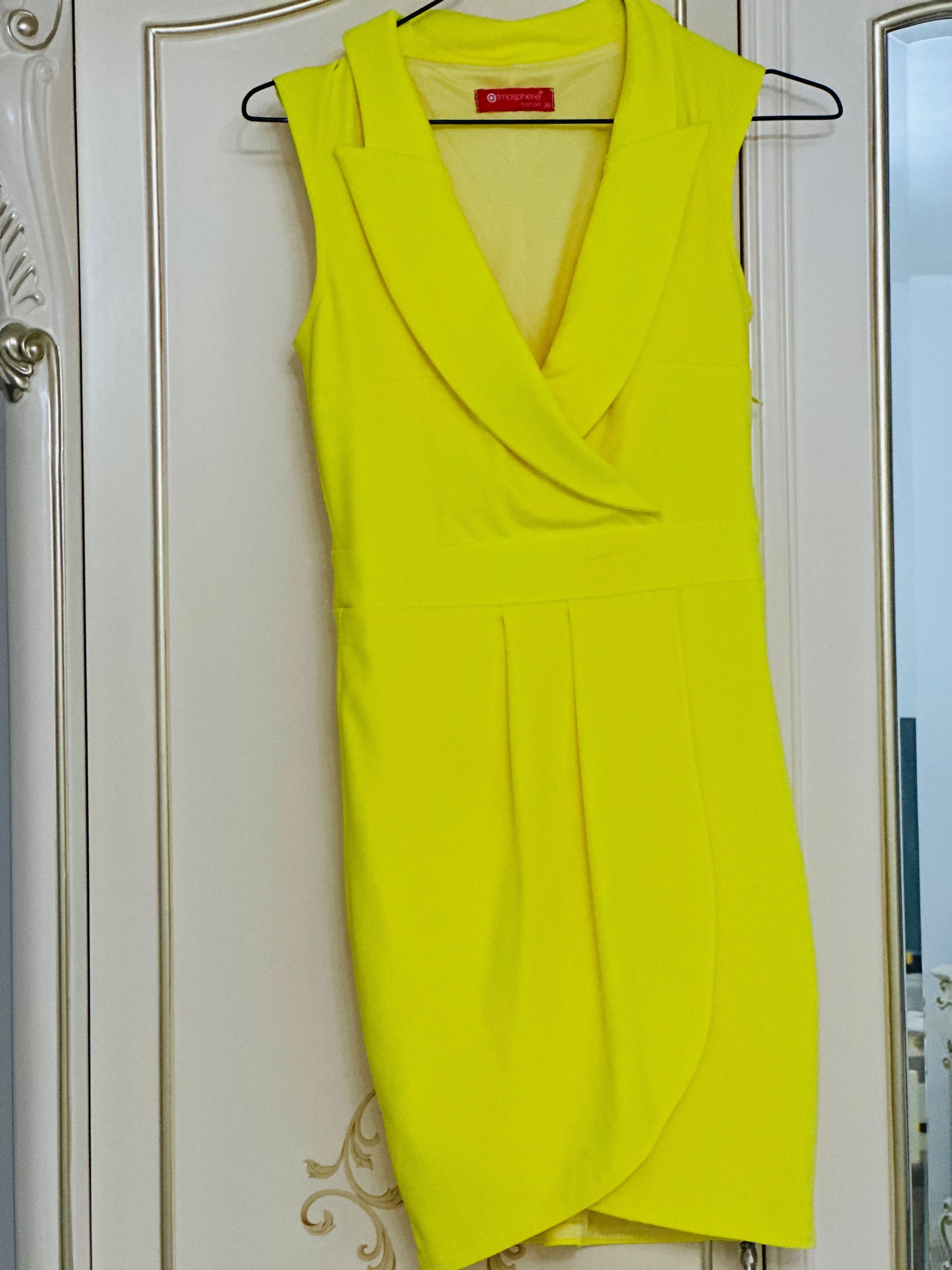 Rochie galbena, Atmosphere, marime S