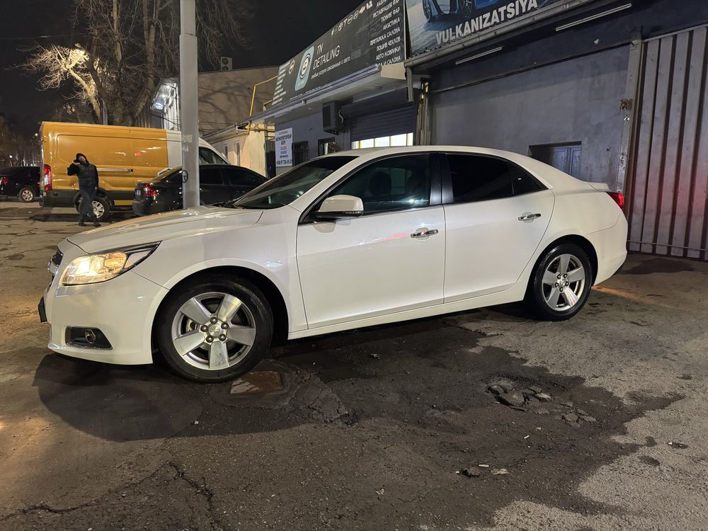 Chevrolet Malibu 1 2013 1 позиция в отличном состоянии 91к пробег