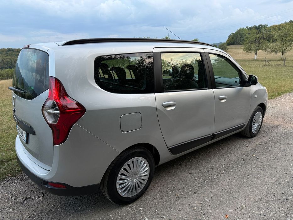 Dacia Lodgy Dacia Lodgy 1.5 DCI 2013