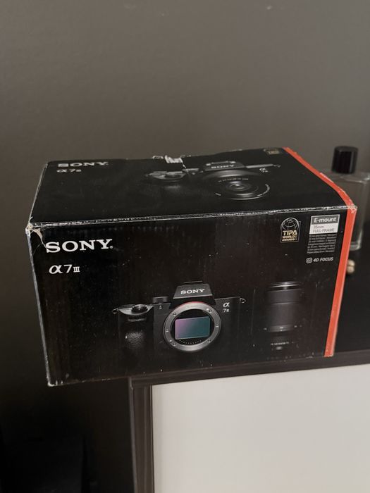SONY A7 III - Cu obiectiv inclus