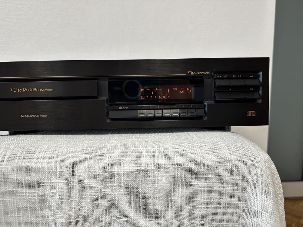 Nakamichi  MB-4s. 7  disc  CD Player